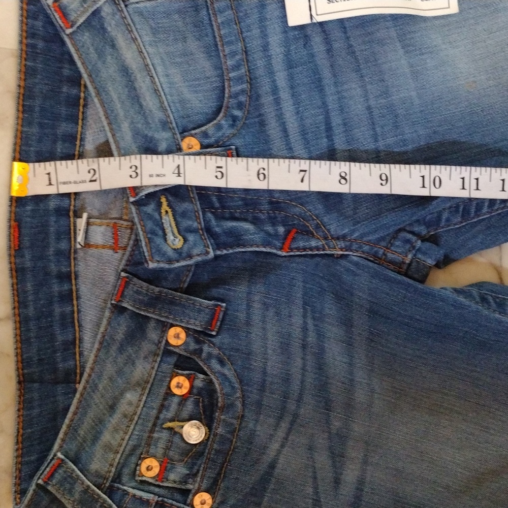 True Religion jeans. - Picture 9 of 12